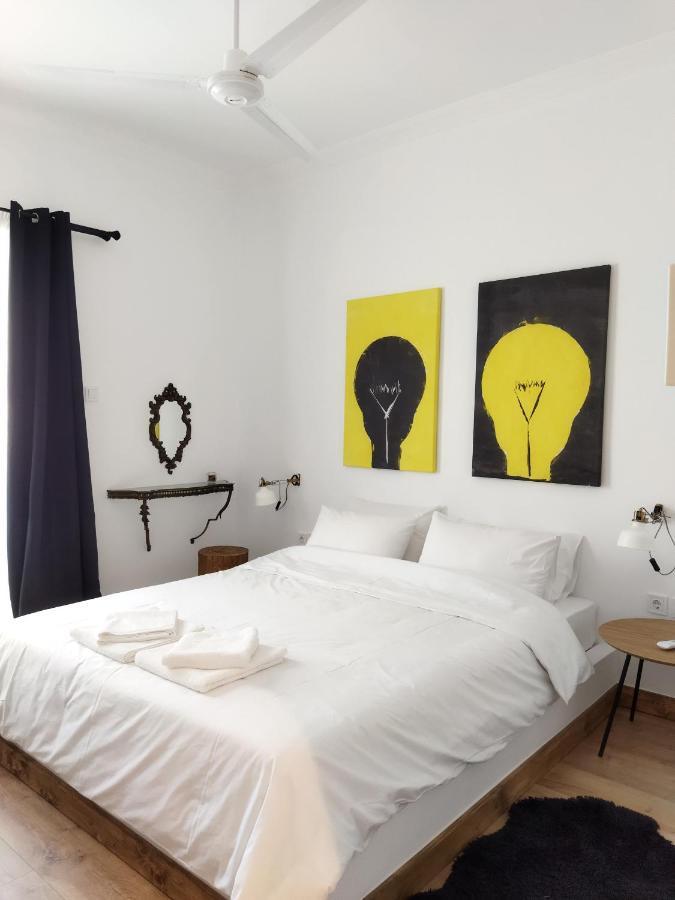 Minimal Apartment By The Beach Corinth Exteriör bild